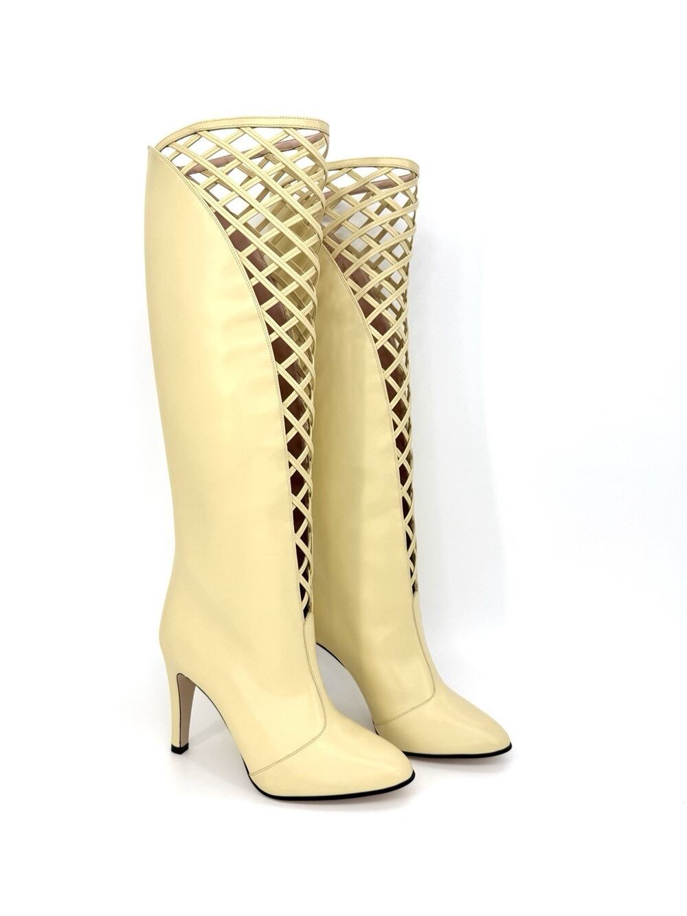 NIB Gucci Lattice Knee-High Boots EU 38 US 8 Butter Ivory Cutout Leather